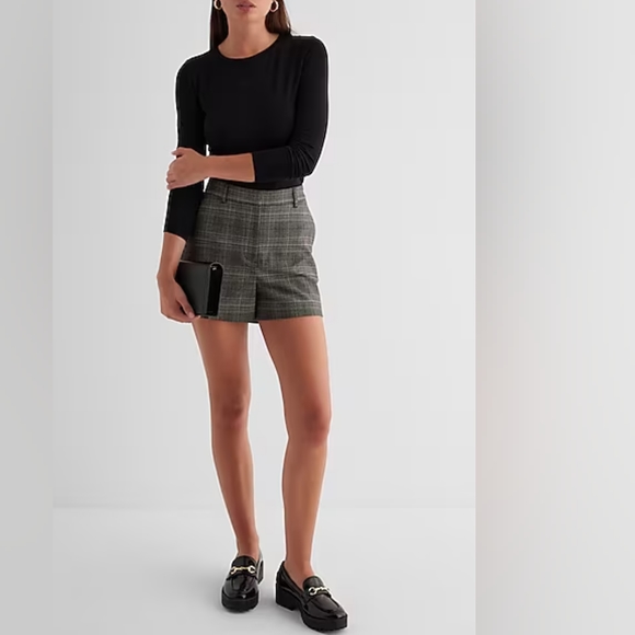 EXPRESS: High Waisted Editor Plaid Shorts - Picture 5 of 7